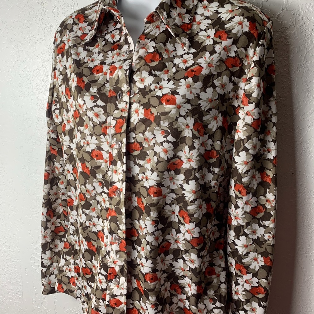 50% OFF Vintage 70’s Floral Flare Collar Shirt - Picture 2 of 8